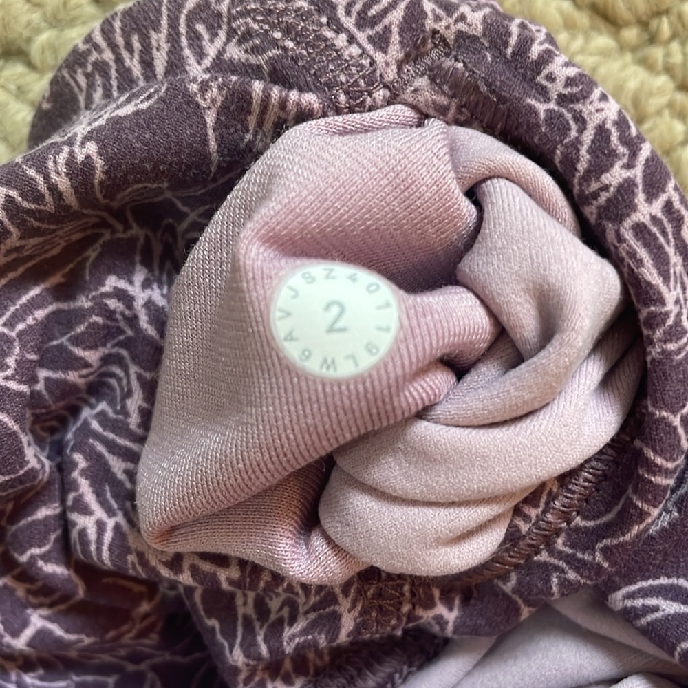 Lululemon Align Hr Purple Patterned Leggings Size… - image 4